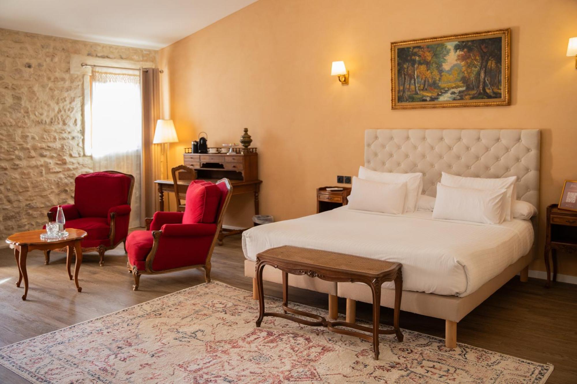 Maison Roucas - Restaurant Et Chambres D'Hotes Solérieux Esterno foto